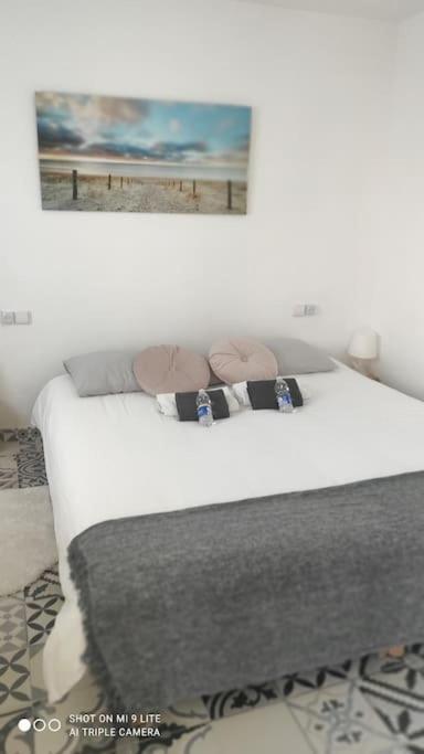 Precioso Apartamento Con A/A En Ruzafa Con Terracita Privada Y Acceso A Un Jardin, Para 2-3 Personas Валенсия Экстерьер фото