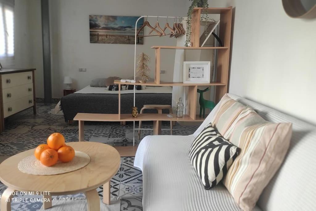 Precioso Apartamento Con A/A En Ruzafa Con Terracita Privada Y Acceso A Un Jardin, Para 2-3 Personas Валенсия Экстерьер фото
